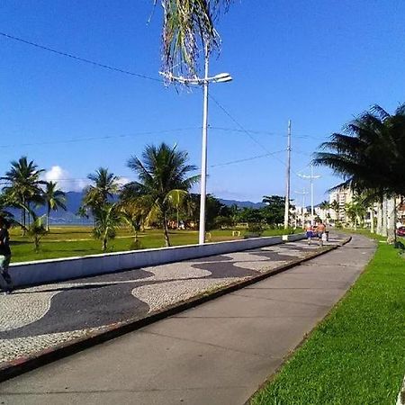 Casa Inteira Cravada Entre Os Principais Pontos Turisticos Villa Caraguatatuba Dış mekan fotoğraf