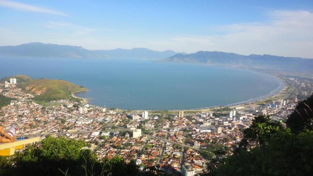 Casa Inteira Cravada Entre Os Principais Pontos Turisticos Villa Caraguatatuba Dış mekan fotoğraf