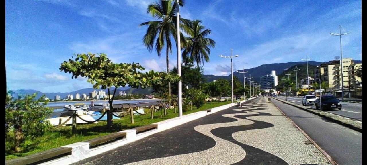 Casa Inteira Cravada Entre Os Principais Pontos Turisticos Villa Caraguatatuba Dış mekan fotoğraf